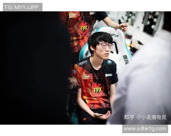 DOTA2热议：FPX的力量争议
